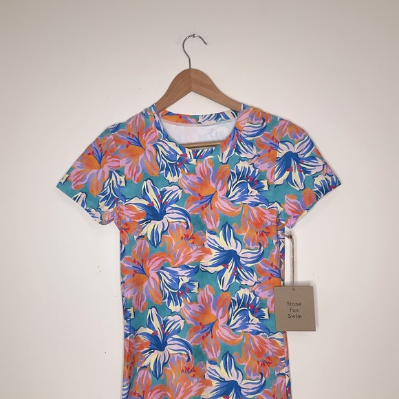 Stone Fox Mini Dress Women’s Size Small Swim Bambi Baby Tee Dress Tropical Lily - Picture 3 of 9